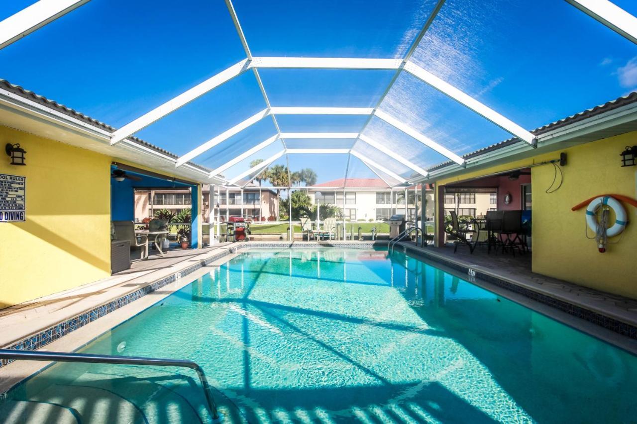 Seatuit Condominiums With Boat Slip Cape Coral Bagian luar foto