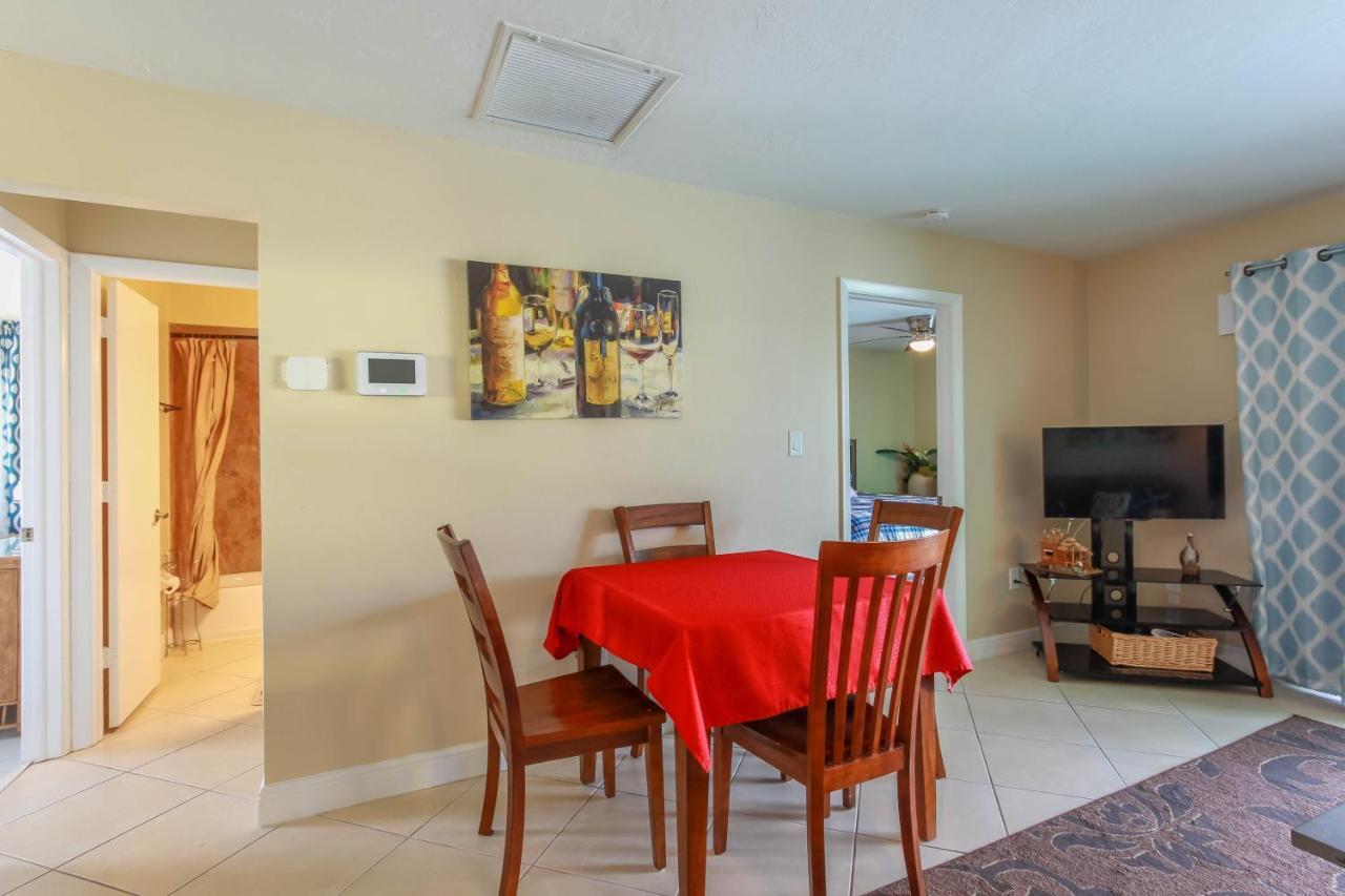 Seatuit Condominiums With Boat Slip Cape Coral Bagian luar foto