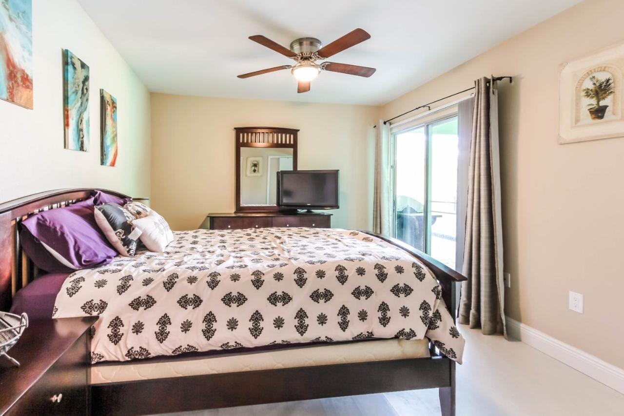 Seatuit Condominiums With Boat Slip Cape Coral Bagian luar foto