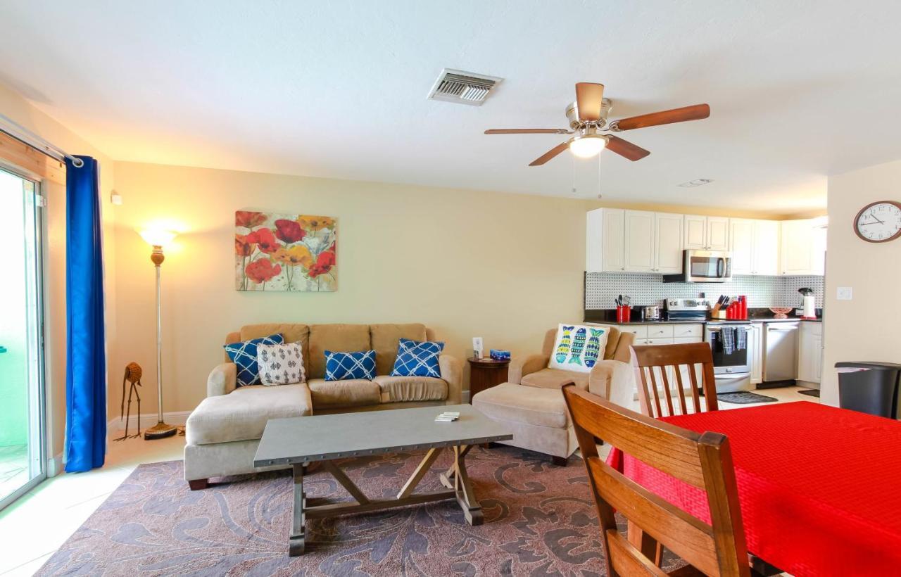 Seatuit Condominiums With Boat Slip Cape Coral Bagian luar foto
