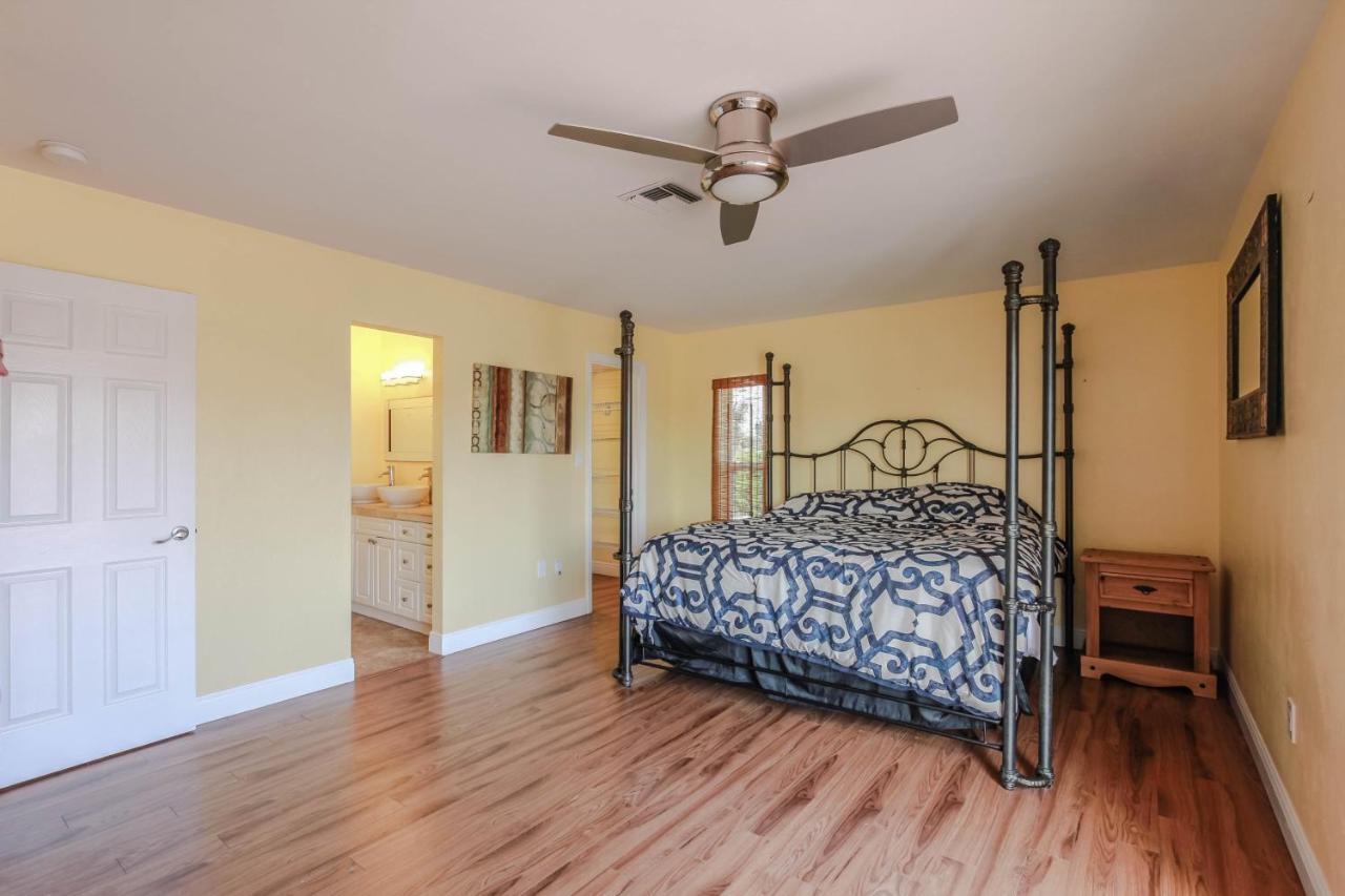 Seatuit Condominiums With Boat Slip Cape Coral Bagian luar foto